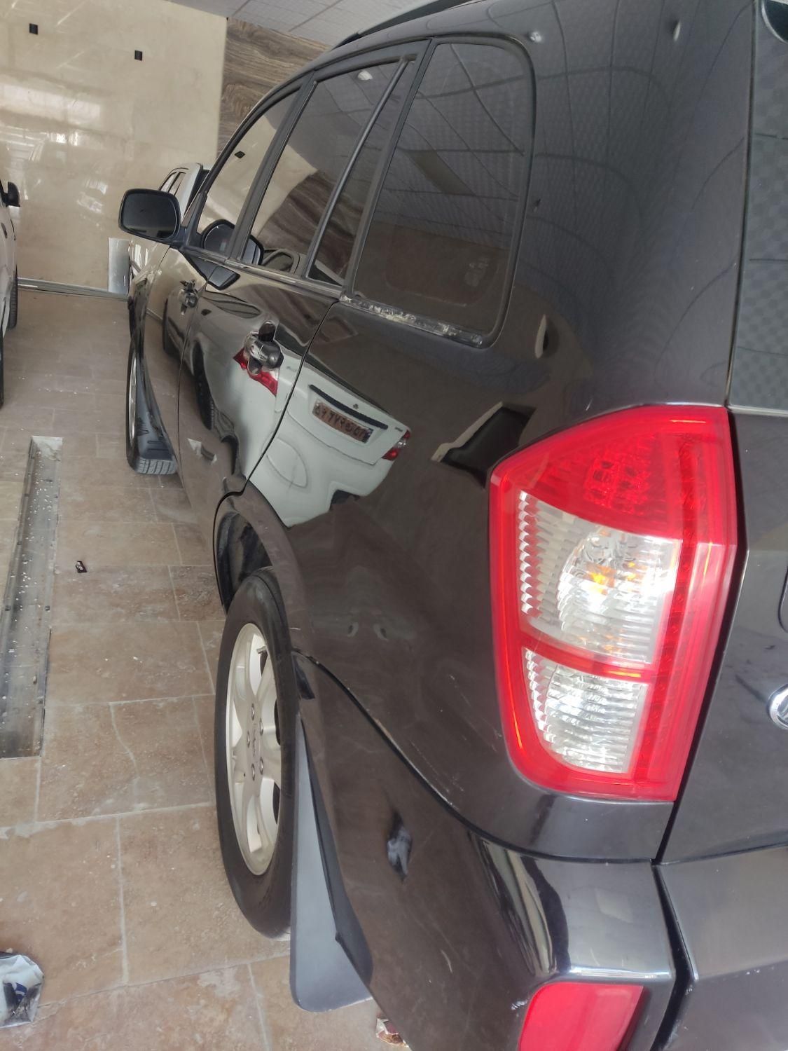 خودرو ام وی ام، X33 آگهی ann_19577922