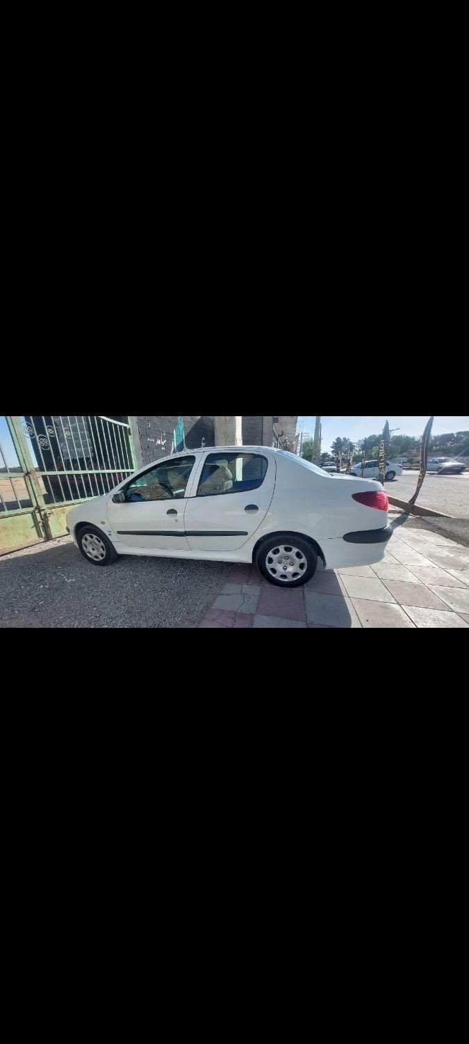 پژو ۲۰۶ صندوق دار v8 - 1393