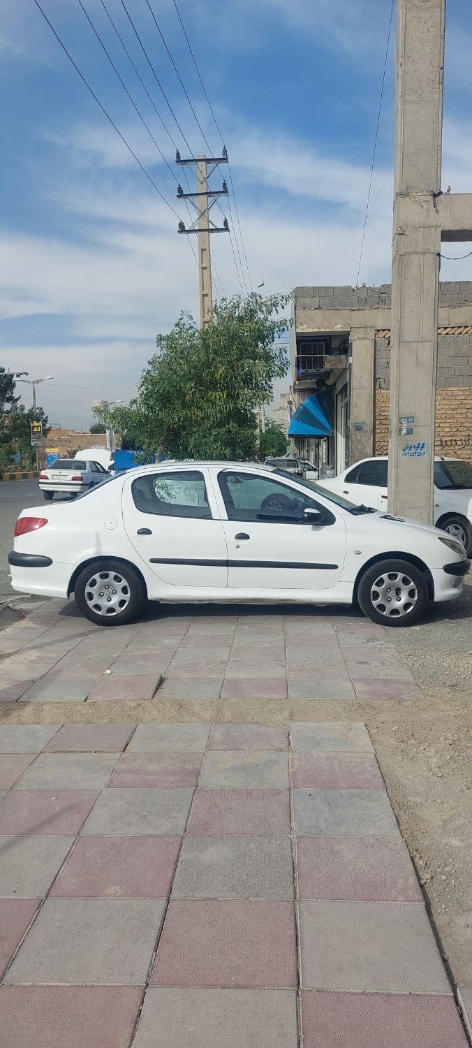 خودرو پژو، ۲۰۶ صندوق دار آگهی ann_19577988