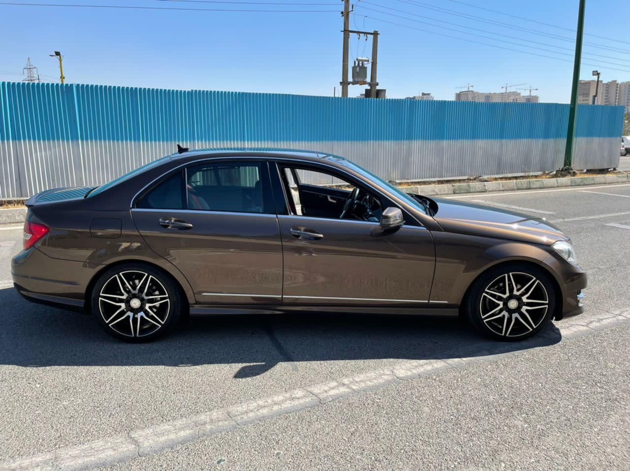 بنز C 200 - 2014