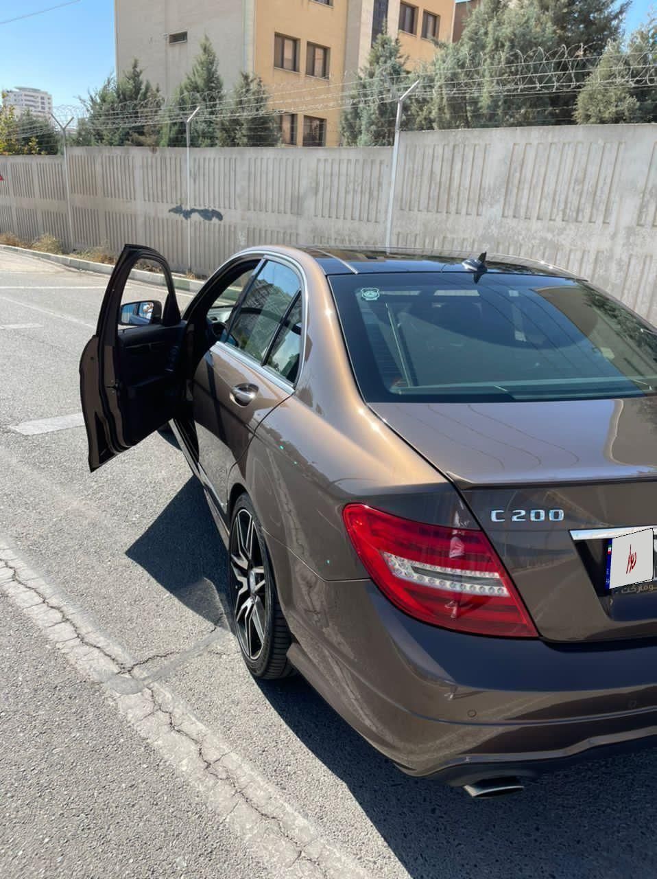 بنز C 200 - 2014