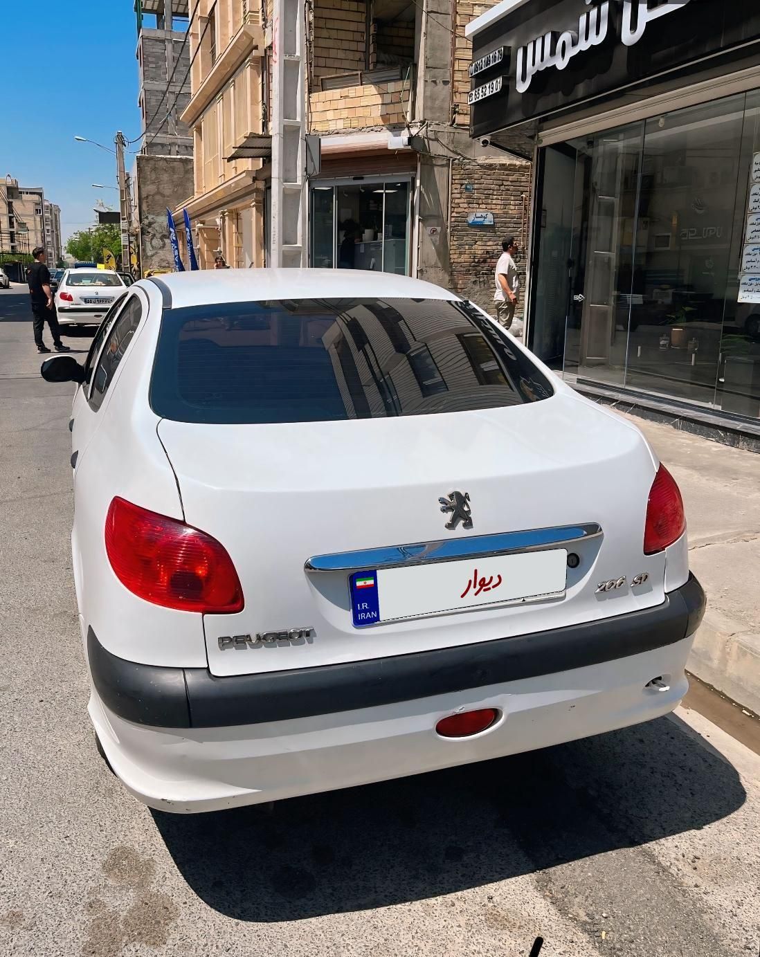 پژو ۲۰۶ صندوق دار v20 - 1390
