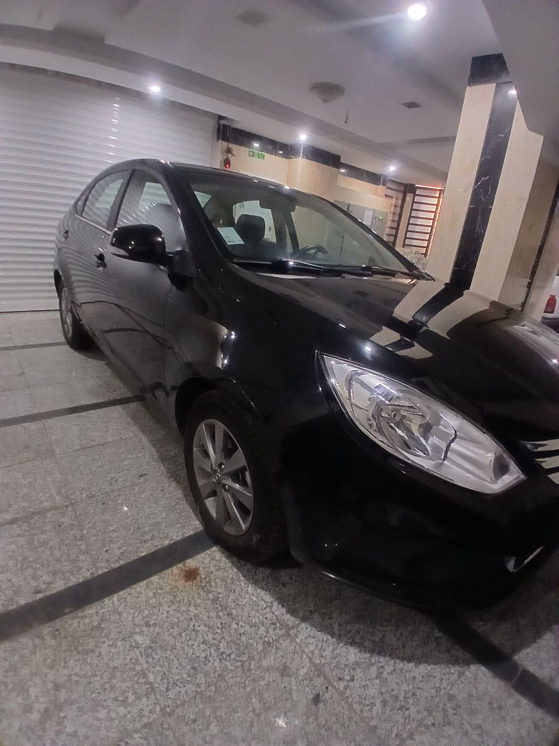 جک J4 اتوماتیک ساده - 1402
