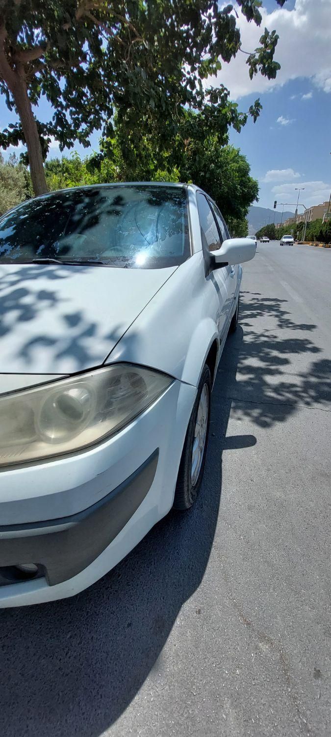 رنو مگان وارداتی اتوماتیک 2000 - 2008
