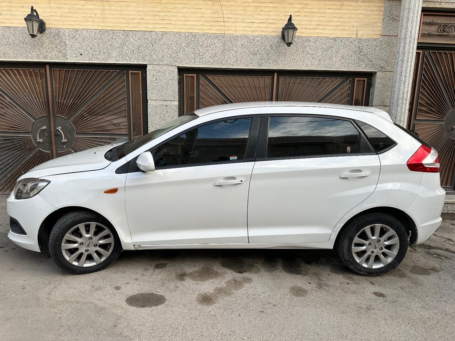 ام وی ام 315 هاچ بک ساده دنده ای - 1395