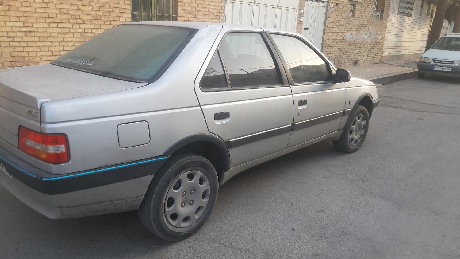 پژو 405 SLX بنزینی  XU7 - 1389