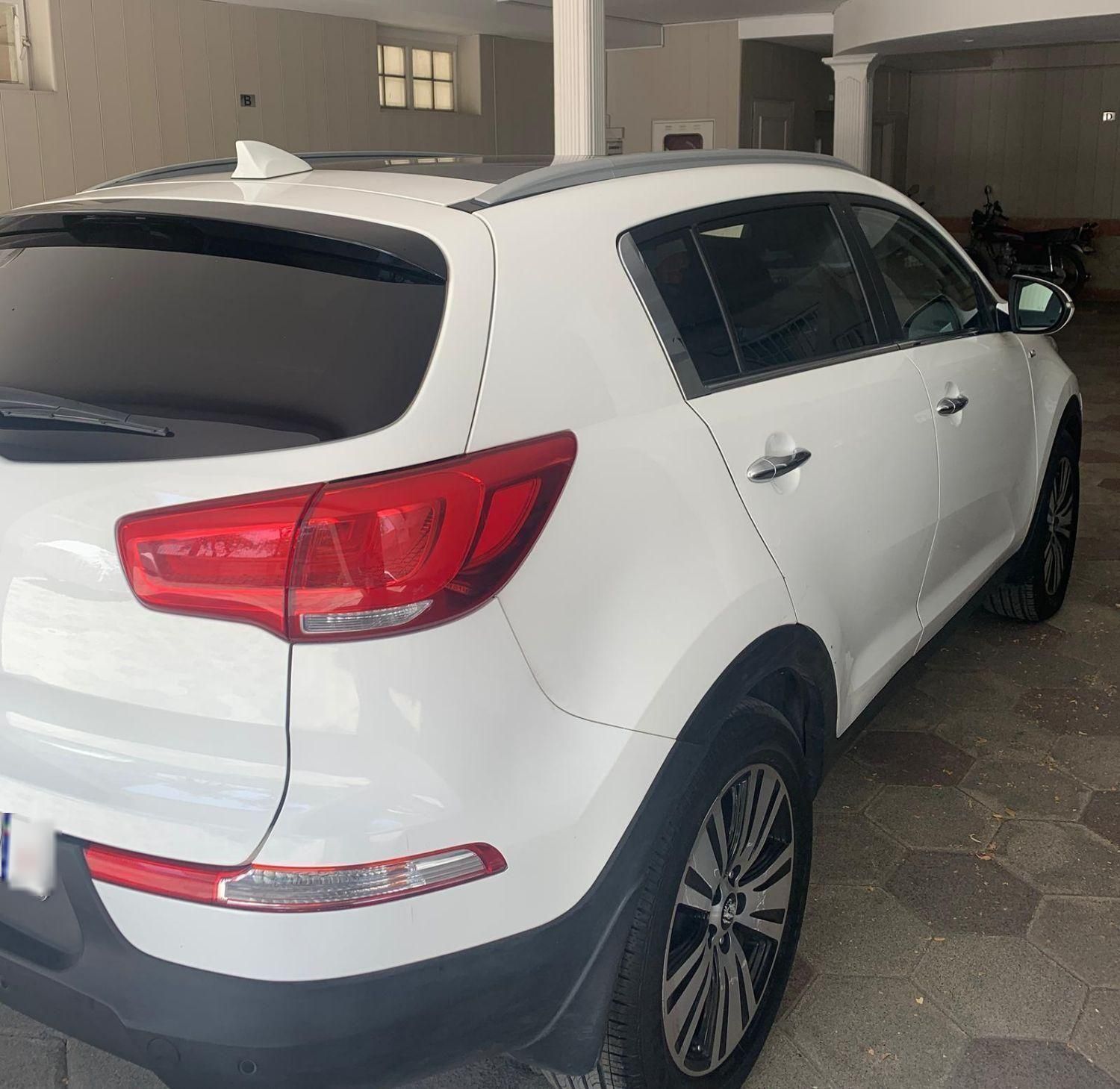 کیا اسپورتیج 4 سیلندر فول 2400cc - 2014