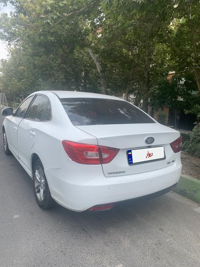 خودرو بسترن، B30 آگهی ann_19578611