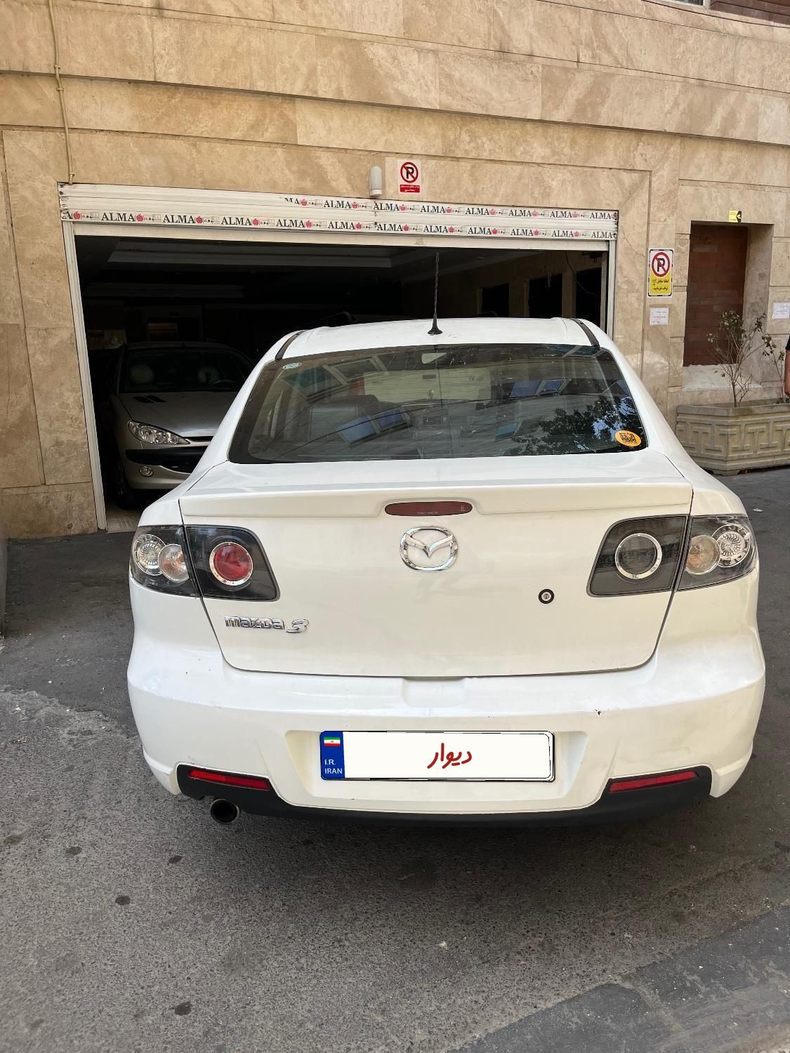 خودرو مزدا، 3 (مونتاژ) آگهی ann_19578642