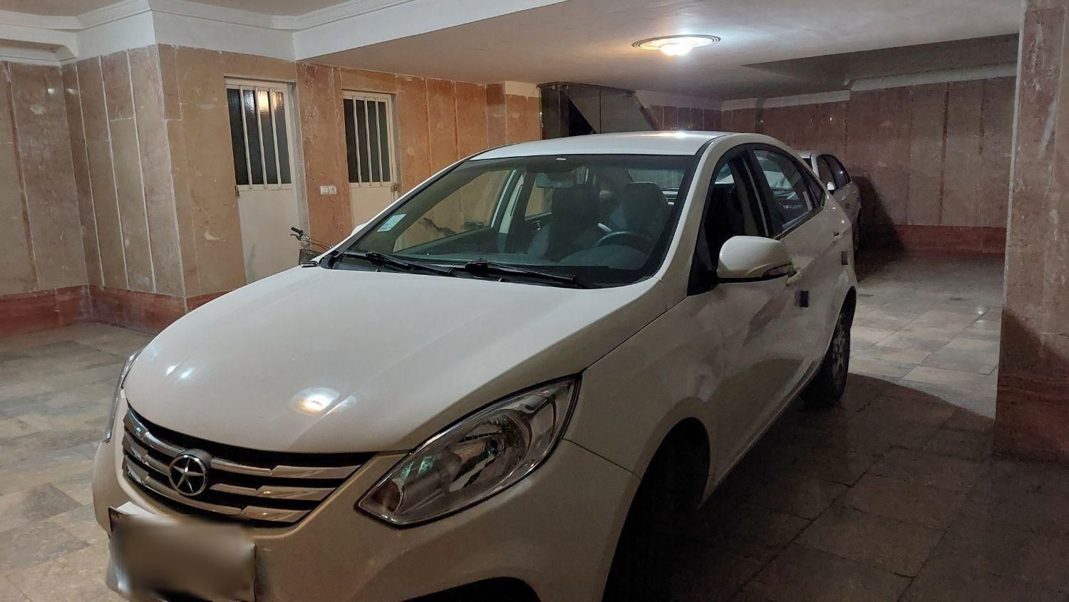 جک J4 اتوماتیک ساده - 1402