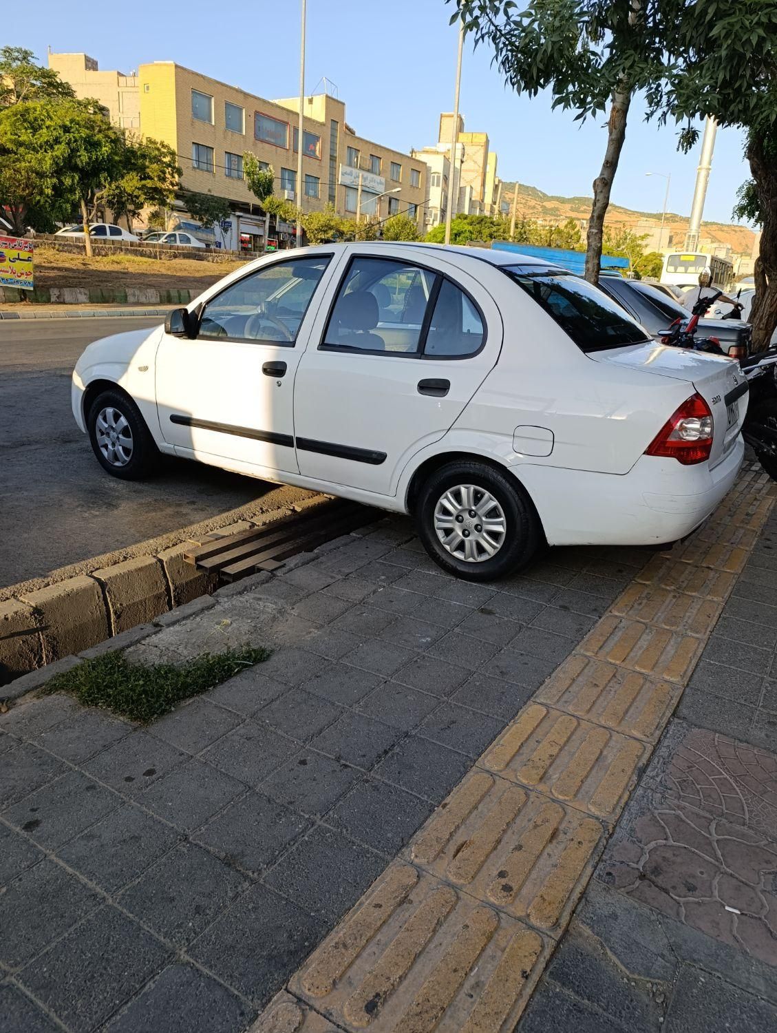 تیبا صندوق دار SX - 1395