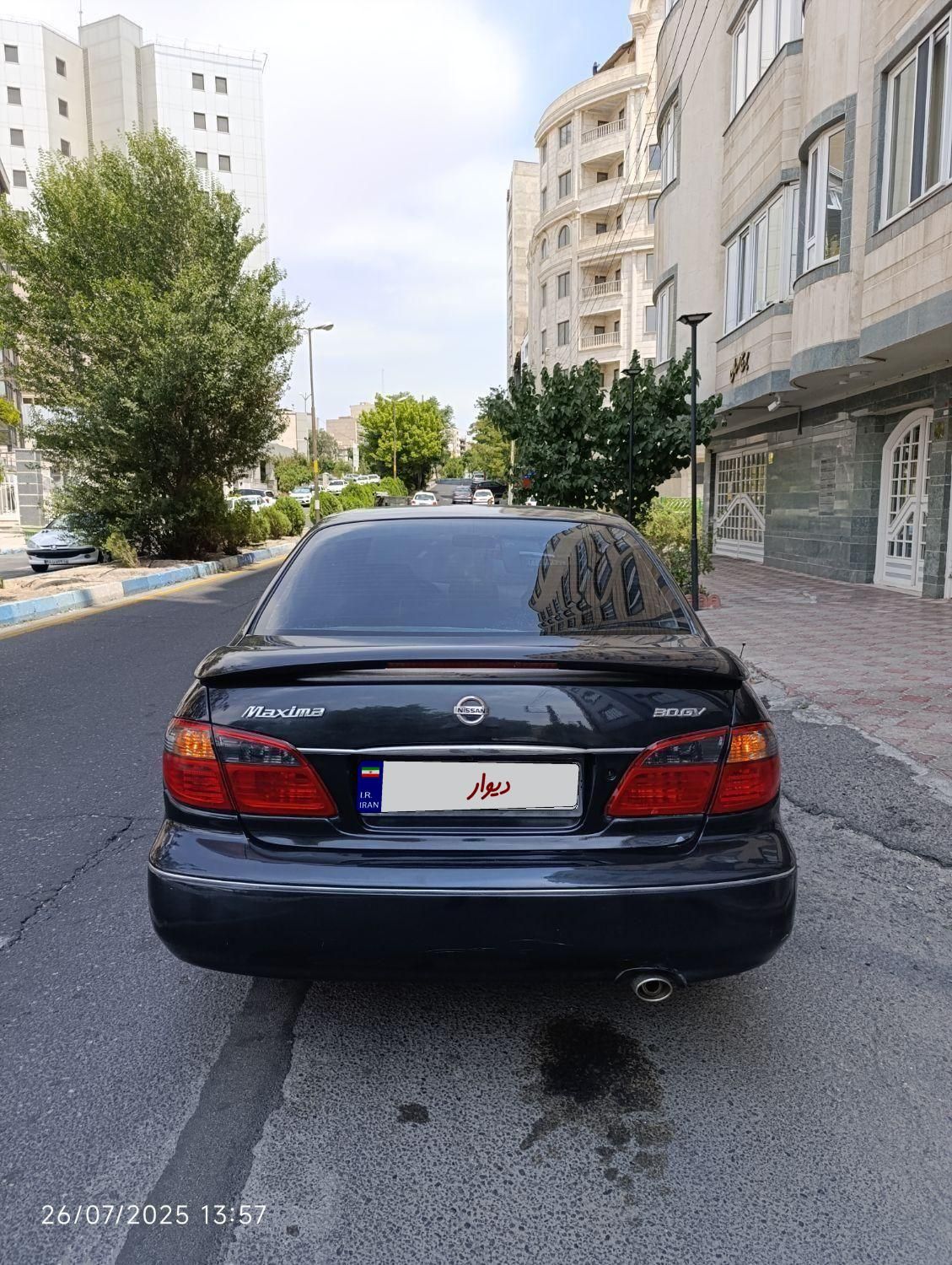 نیسان ماکسیما دنده‌ای - 1381