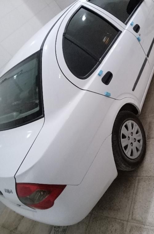 تیبا صندوق دار SX - 1399