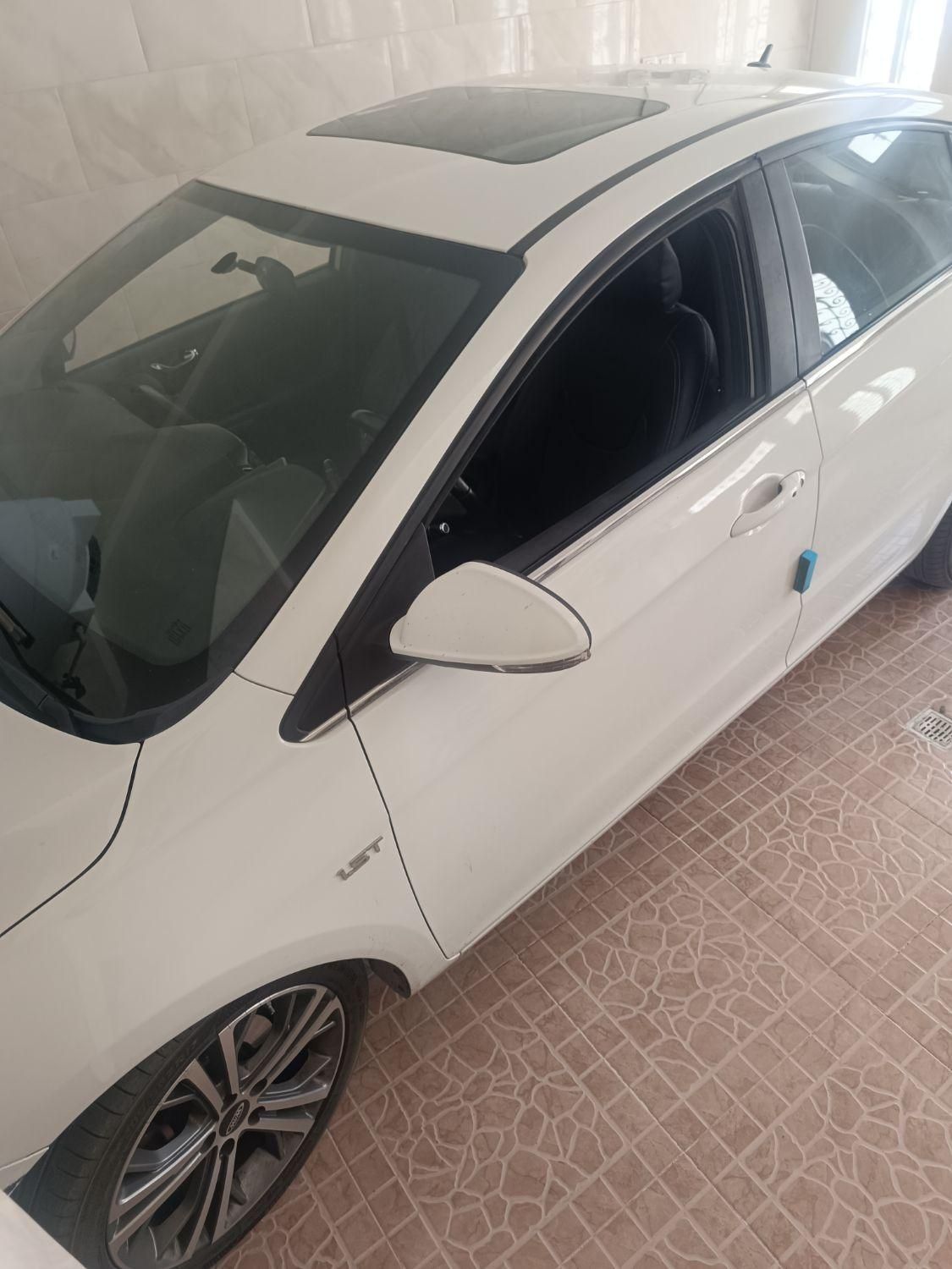 خودرو چری، آریزو ۵ توربو آگهی ann_19579379