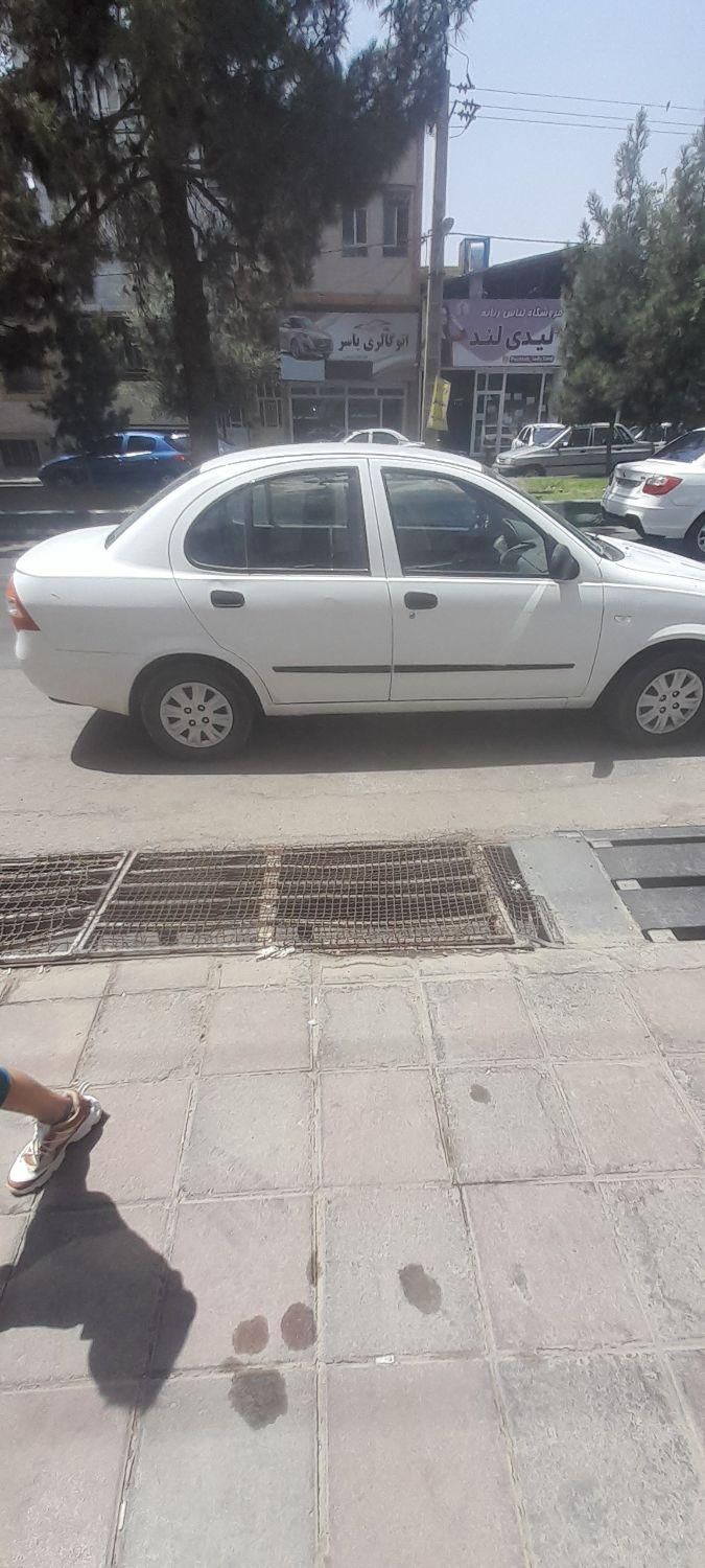 تیبا صندوق دار SX - 1396
