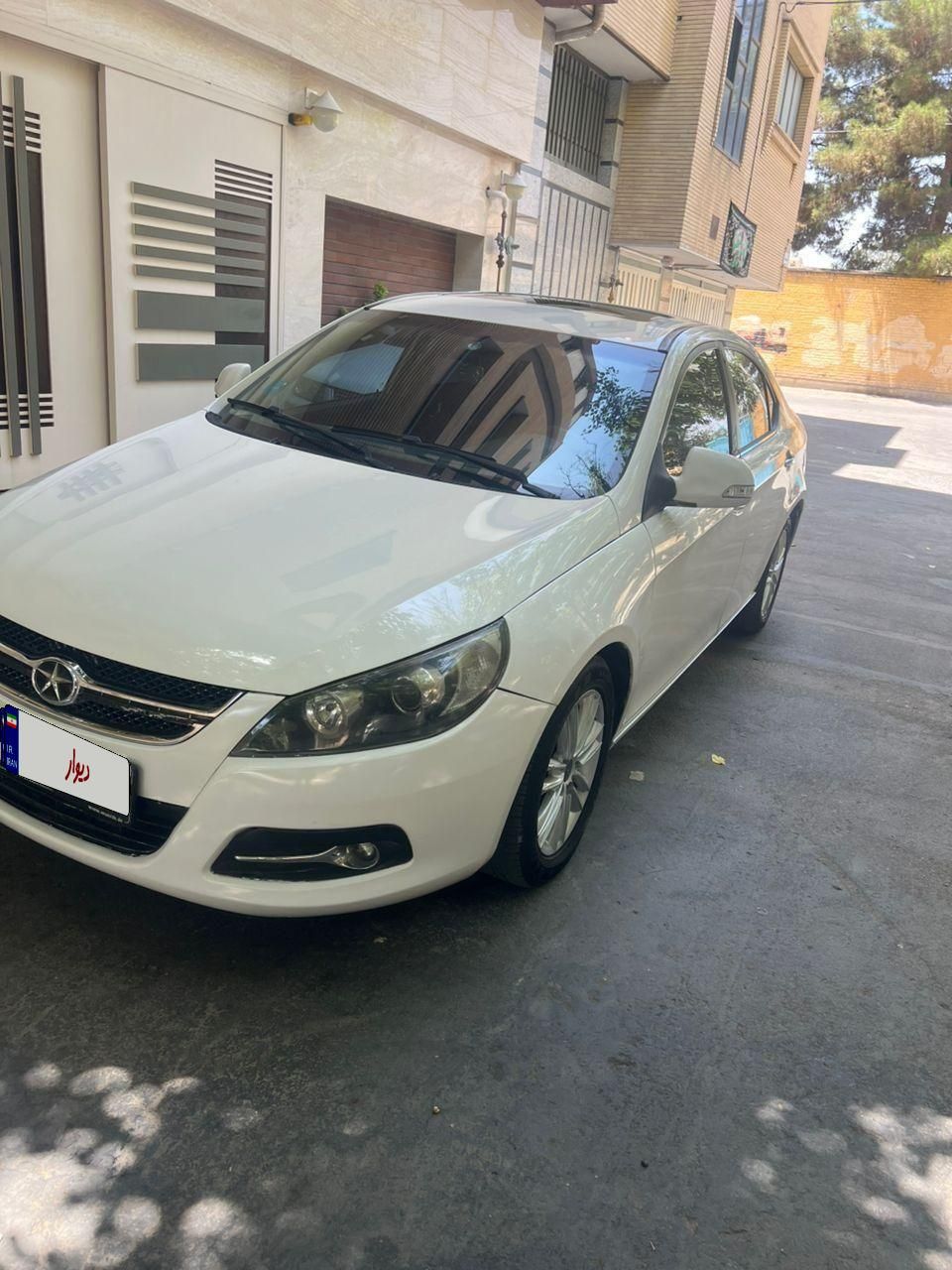 جک J5 اتوماتیک - 1393