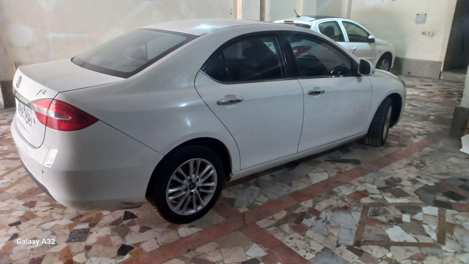 جک J5 اتوماتیک - 1396