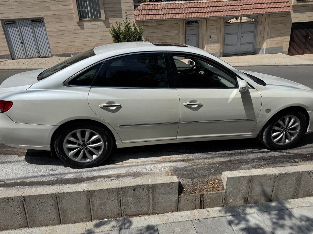 هیوندای آزرا (گرنجور) 3300cc - 2007