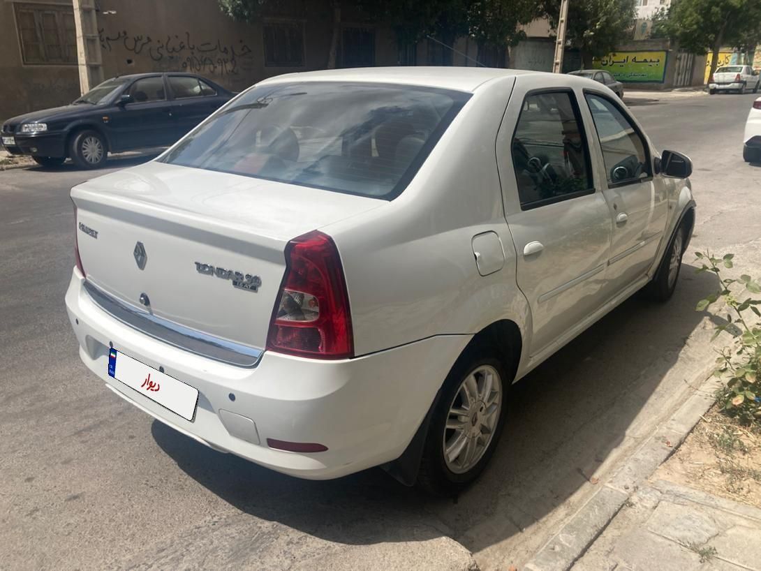 رنو تندر 90 پلاس اتوماتیک - 1396