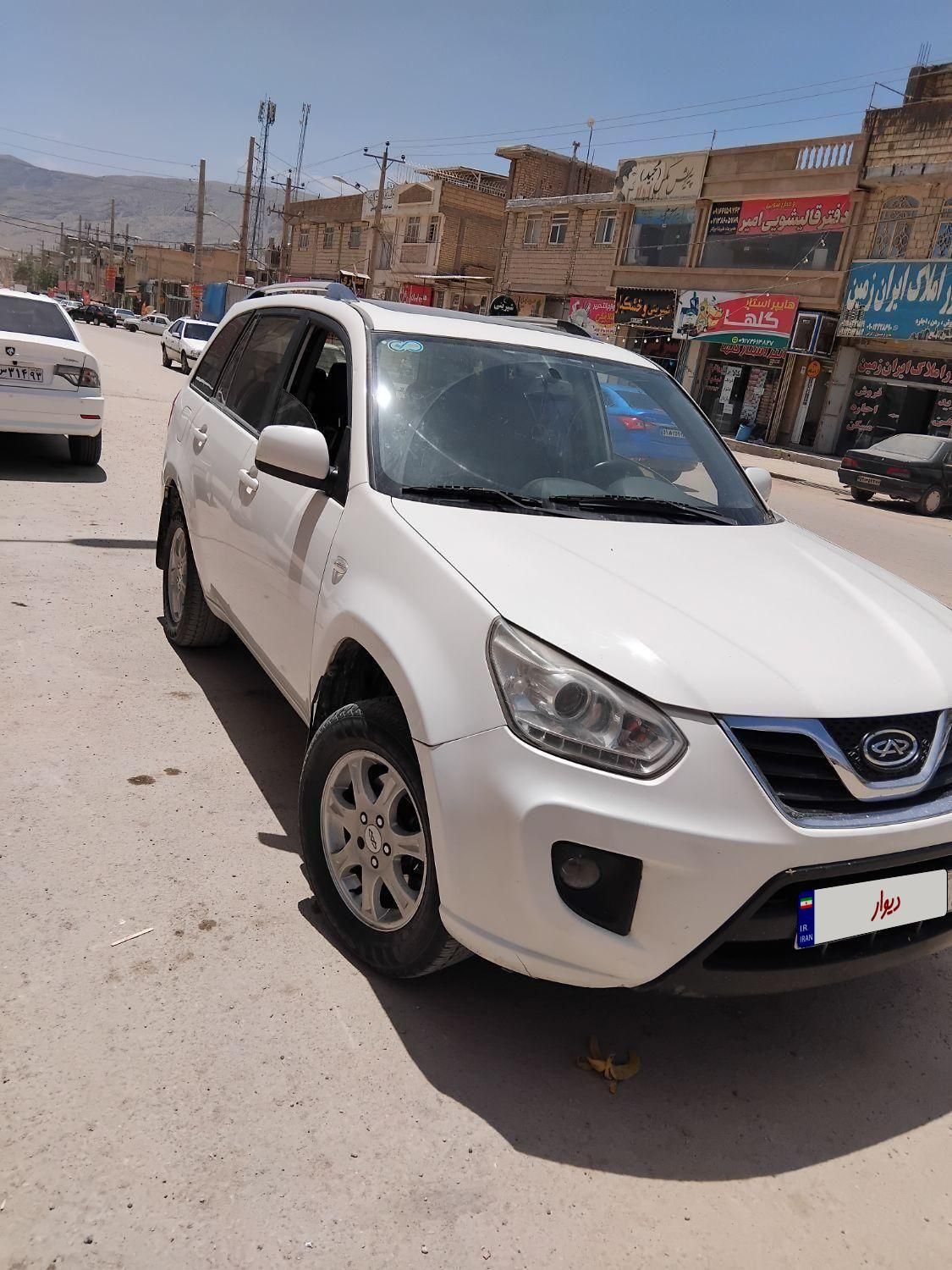 خودرو ام وی ام، X33 آگهی ann_19580001