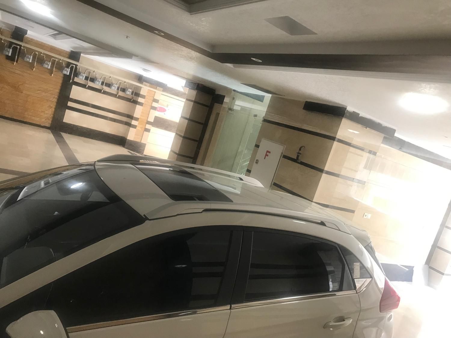 ام وی ام X22 پرو اتوماتیک اکسلنت - 1402