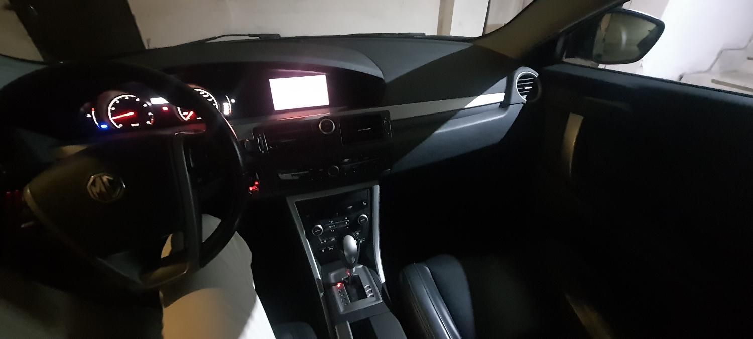 ام جی 6 لیفت بک GT فیس قدیم - 2014