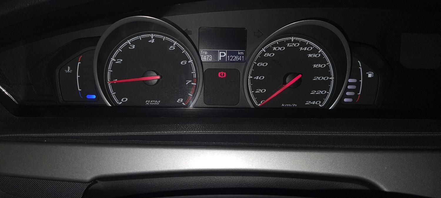 ام جی 6 لیفت بک GT فیس قدیم - 2014
