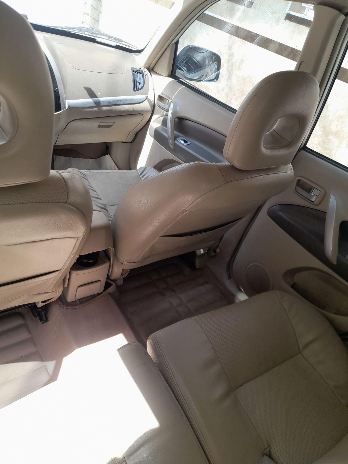 ام وی ام X33 دنده‌ای ساده - 1391