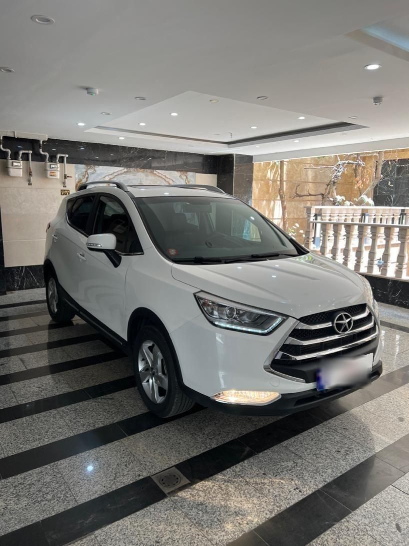 جک S3 اتوماتیک - 1402