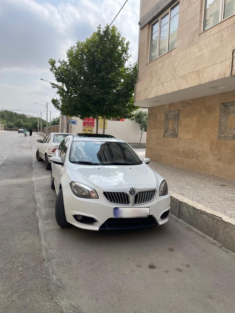 خودرو برلیانس، H320 آگهی ann_19580525