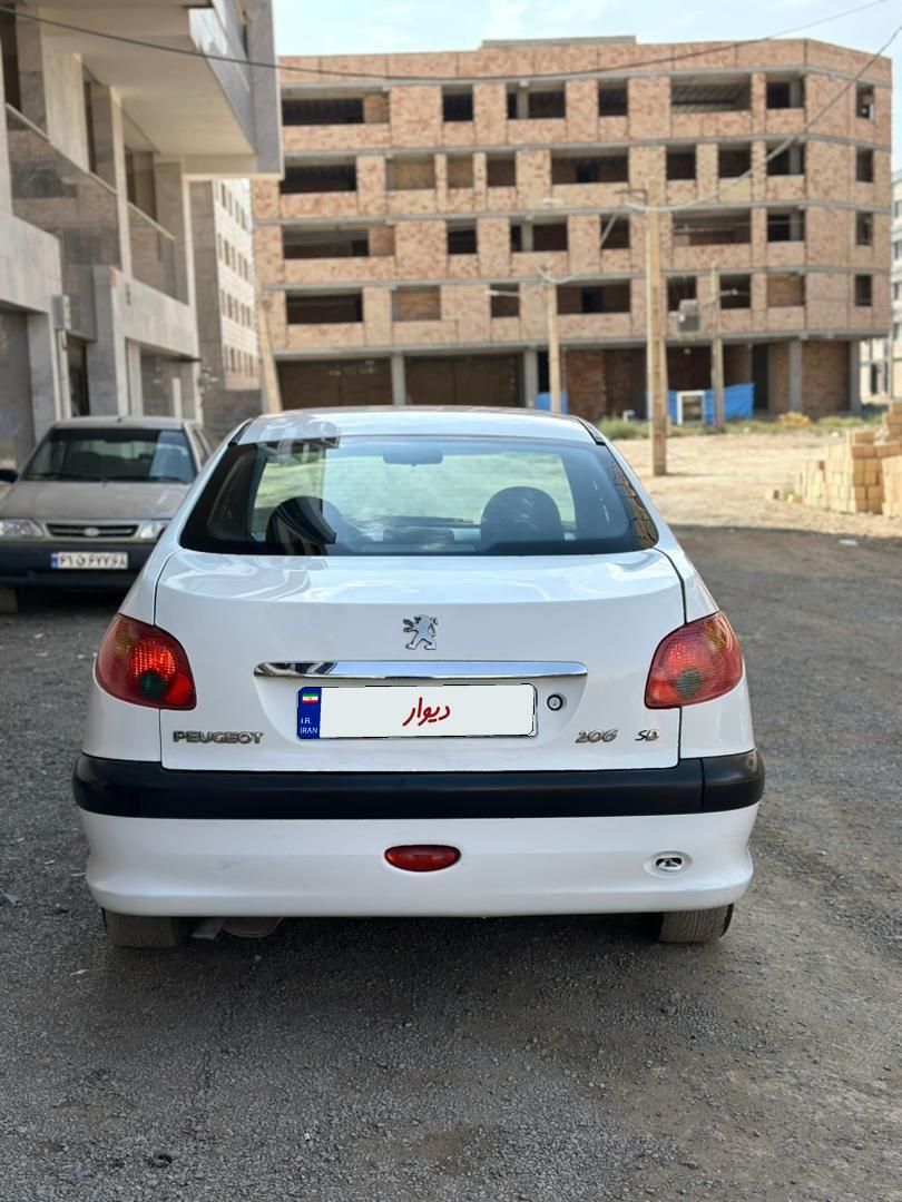 پژو ۲۰۶ صندوق دار v8 - 1394
