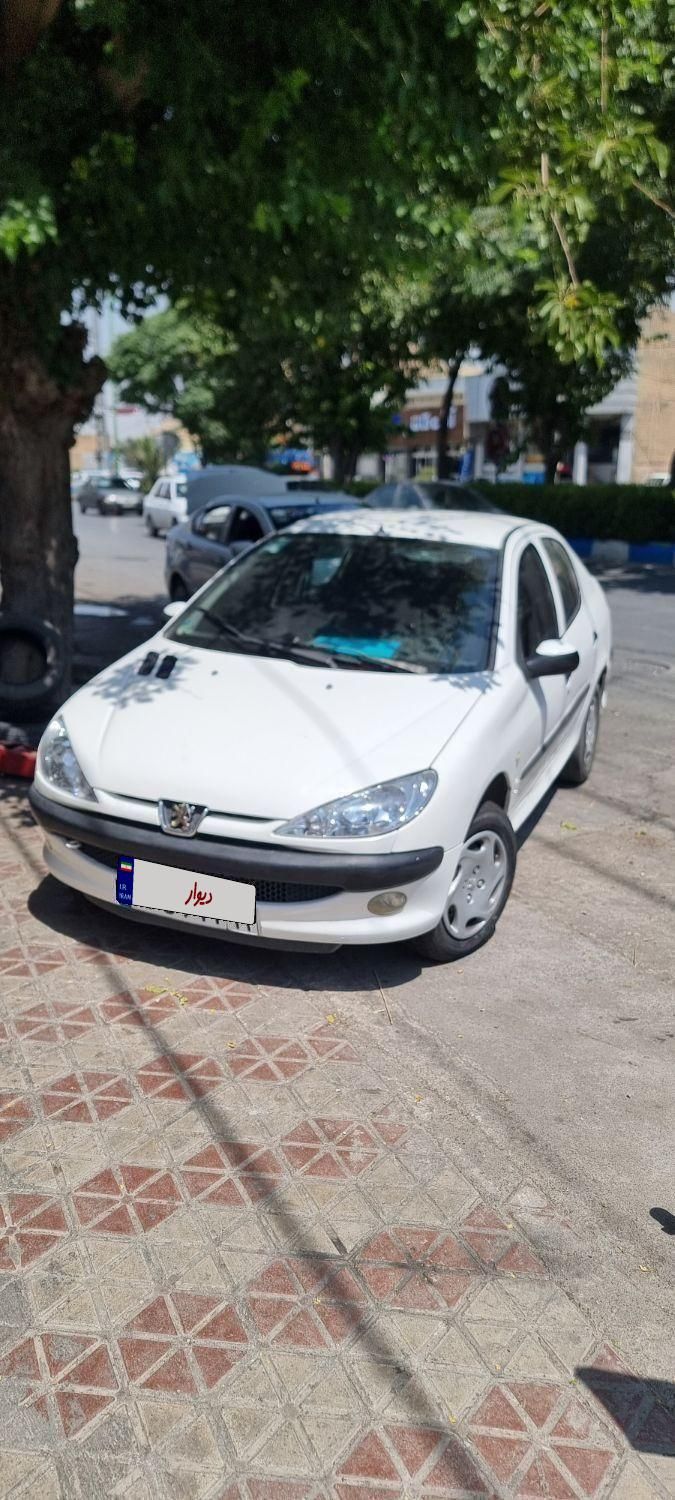 پژو ۲۰۶ صندوق دار v8 - 1396