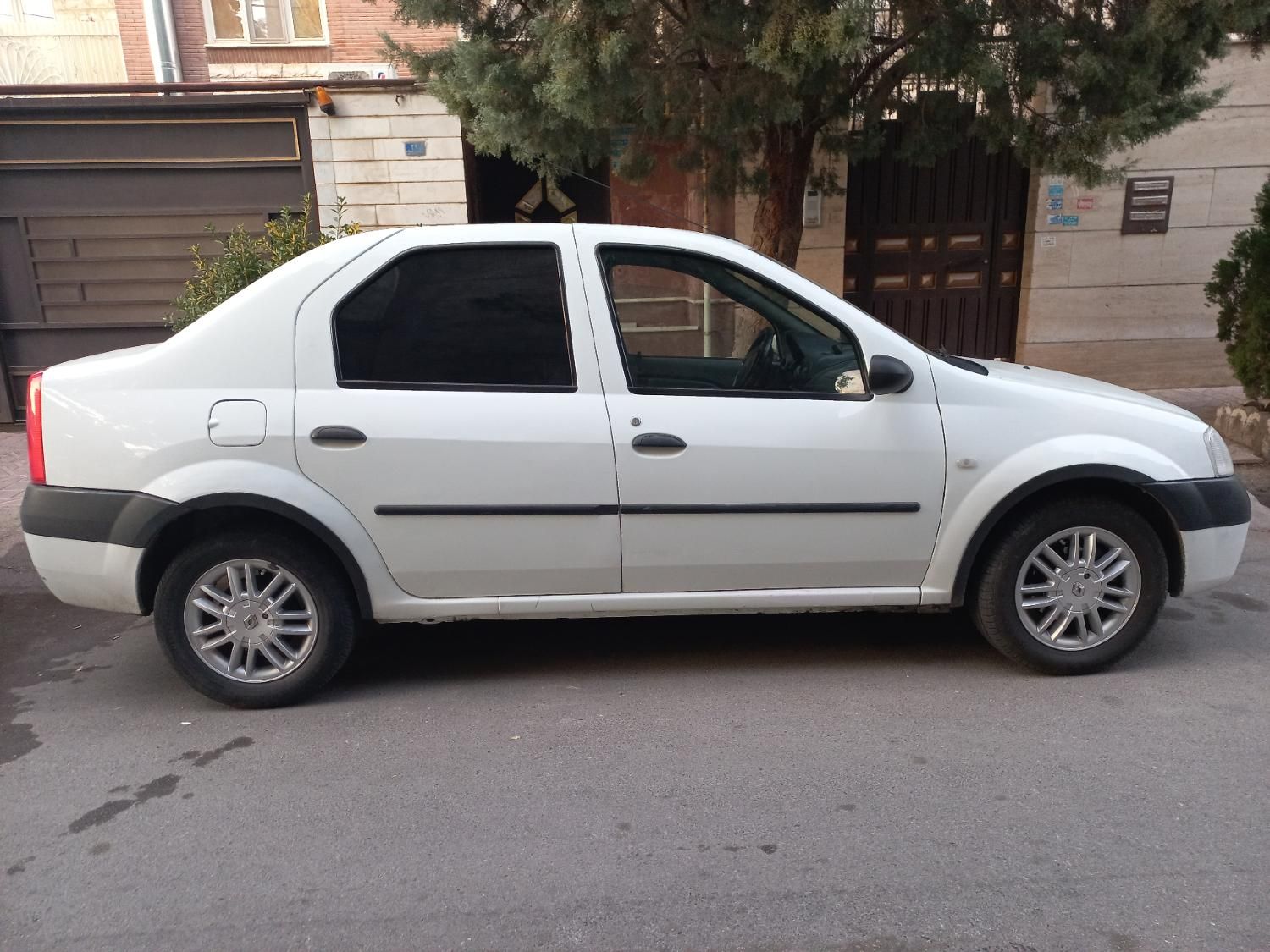 رنو تندر 90 E2 - 1396