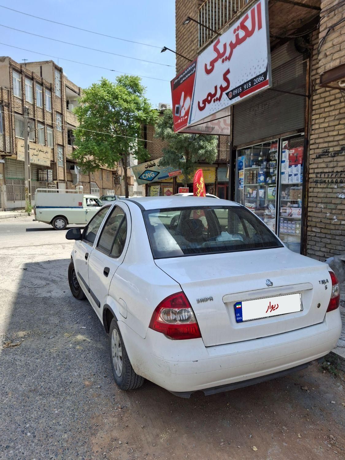 تیبا صندوق دار SX - 1392