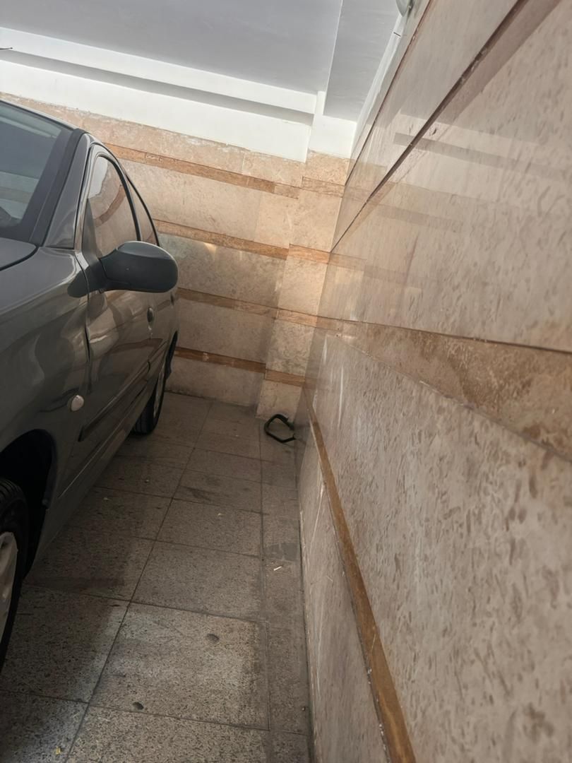 پژو ۲۰۶ صندوق دار v8 - 1395