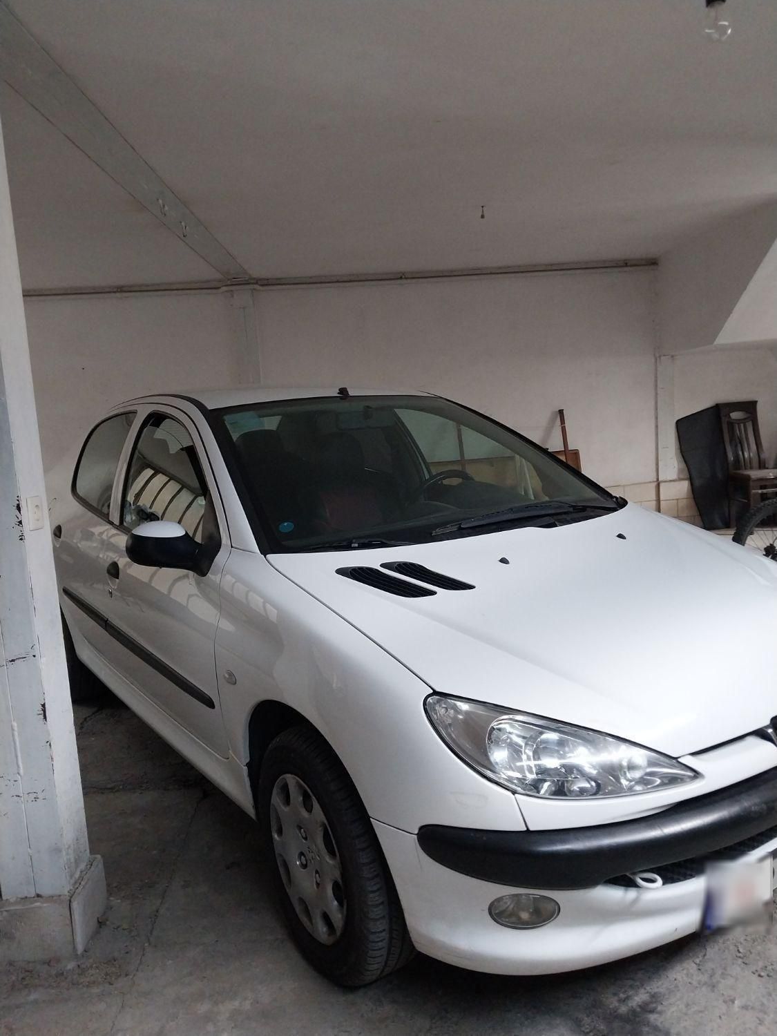 پژو ۲۰۶ صندوق دار v8 - 1400