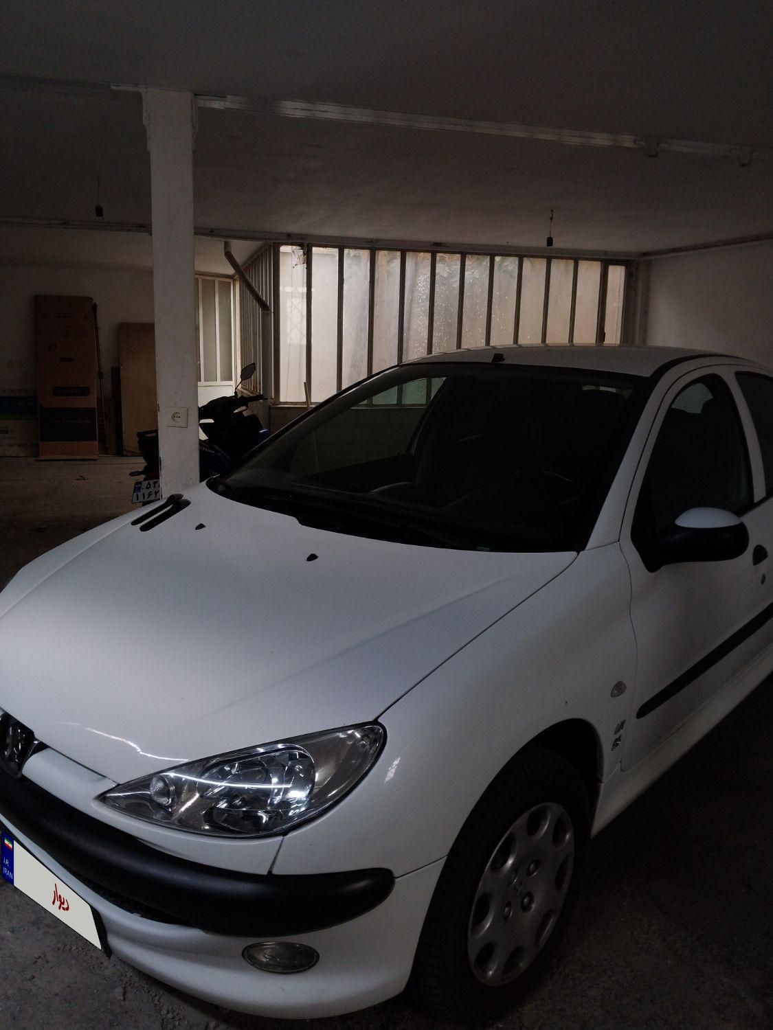 پژو ۲۰۶ صندوق دار v8 - 1400