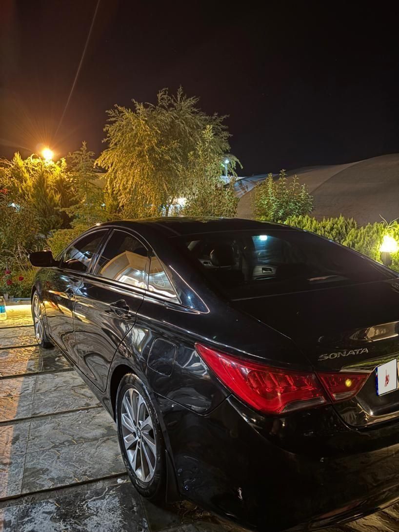 هیوندای سوناتا فول YF - 2014