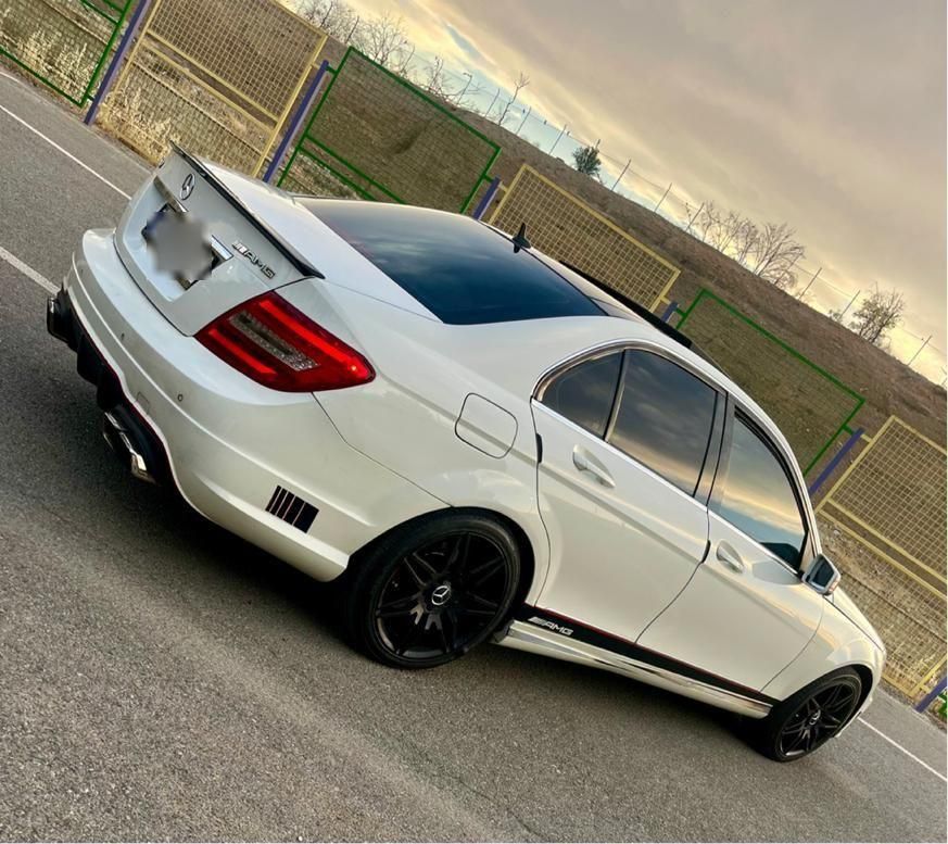 بنز C 200 - 2008