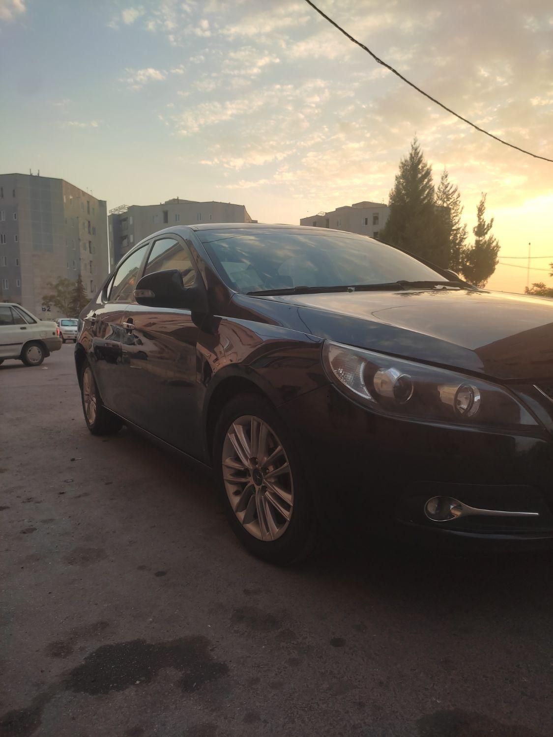 جک J5 اتوماتیک - 1394