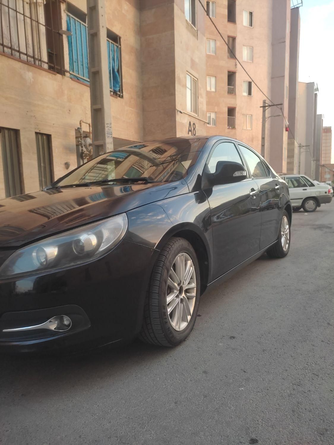 خودرو جک، J5 آگهی ann_19581177