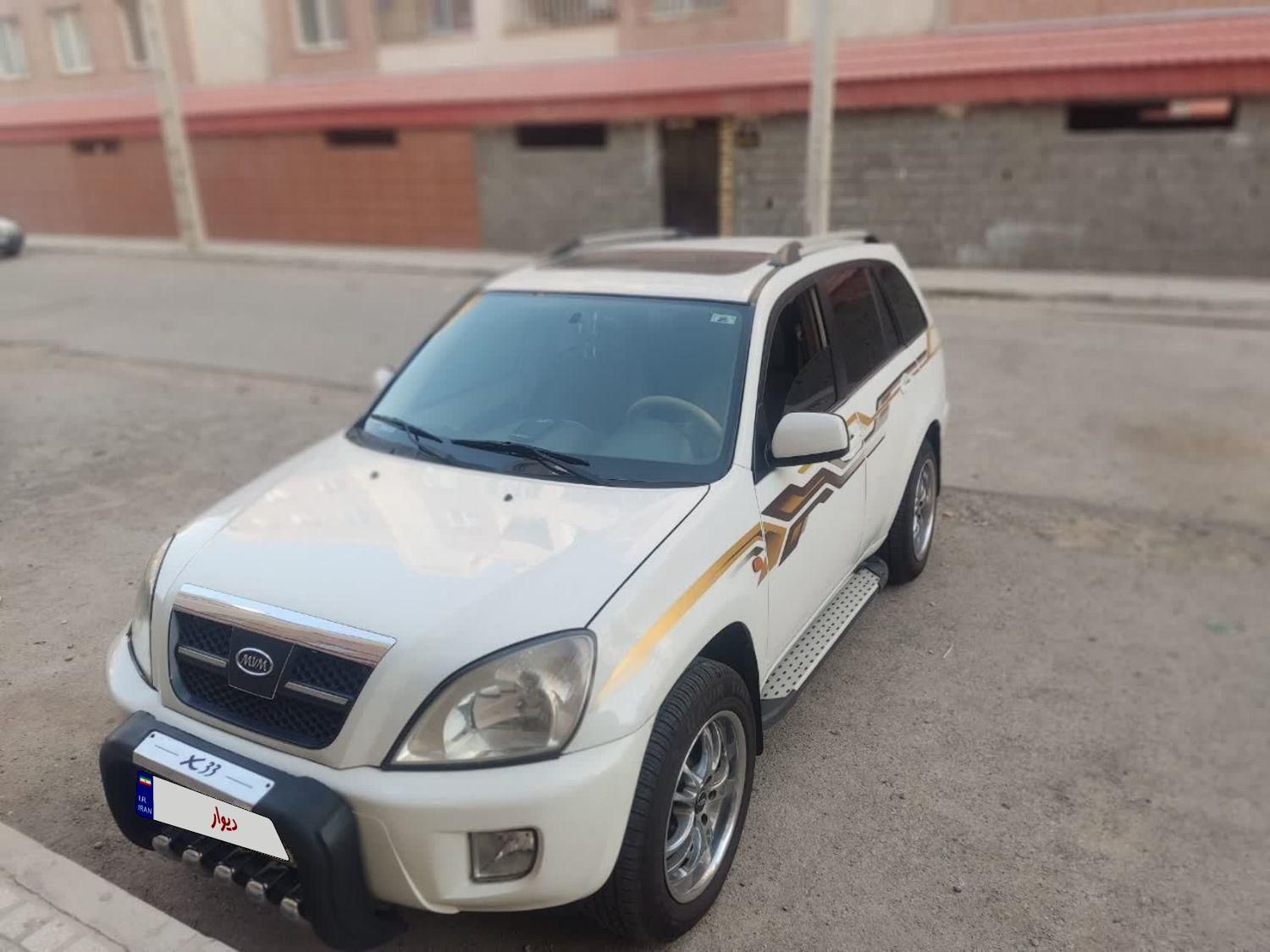 ام وی ام X33 دنده‌ای ساده - 1391