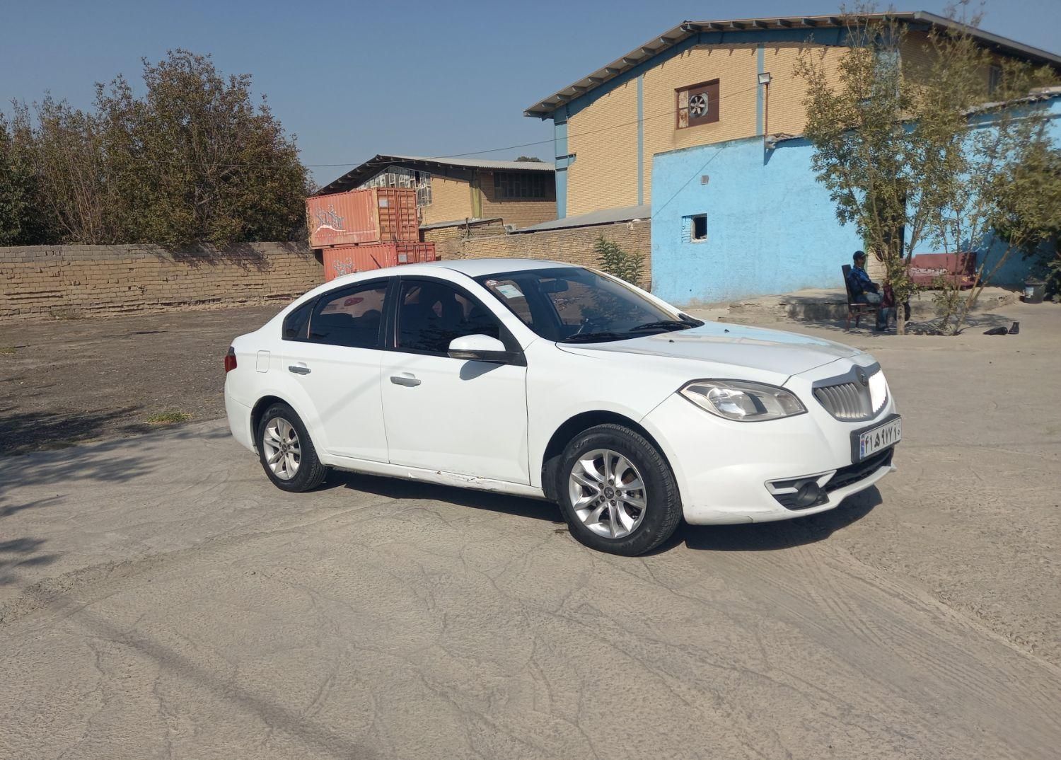 برلیانس H330 دنده‌ای 1500 - 1396