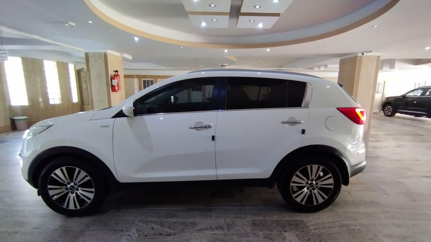 کیا اسپورتیج 4 سیلندر فول 2400cc - 2014