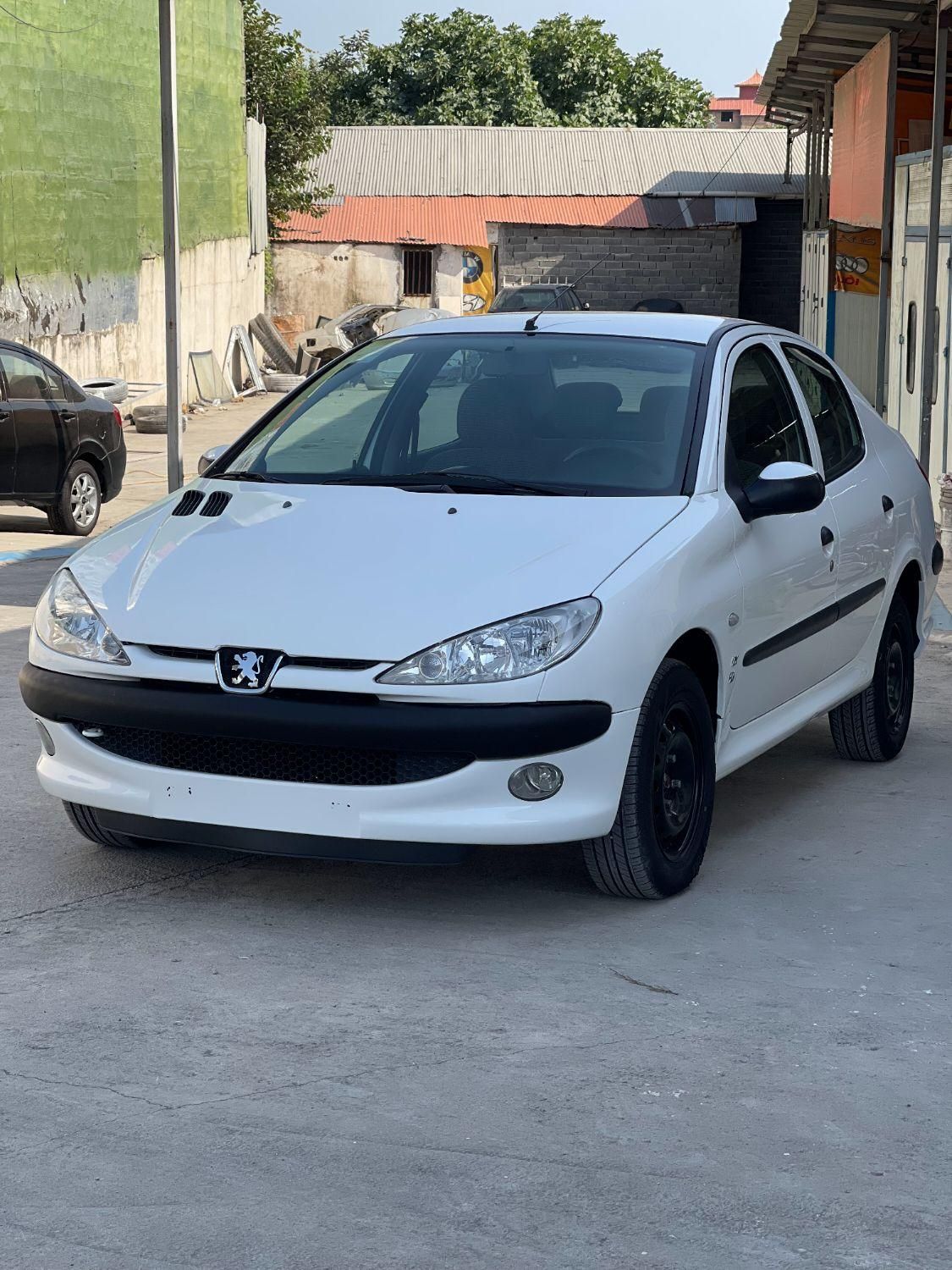 پژو ۲۰۶ صندوق دار v8 - 1395