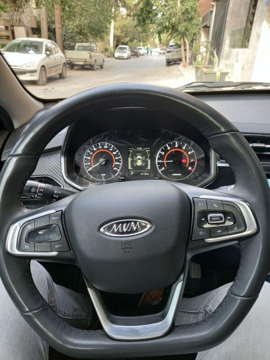 ام وی ام X22 پرو اتوماتیک IE - 1401