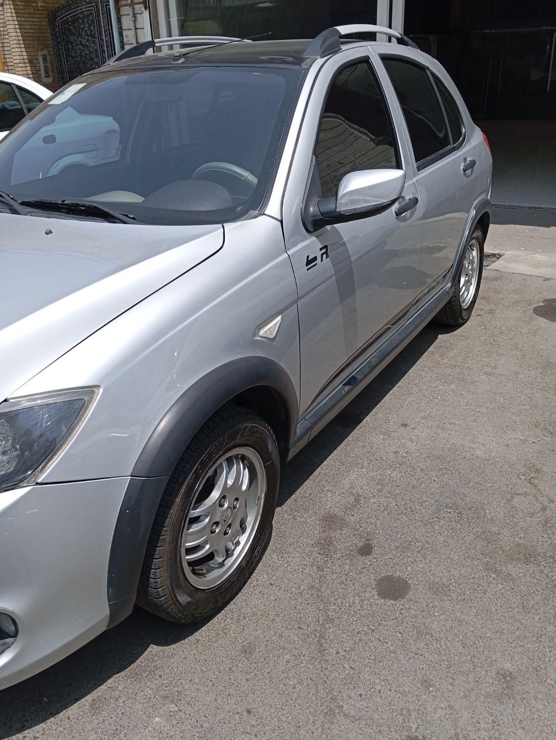 کوییک R دنده‌ای - 1400
