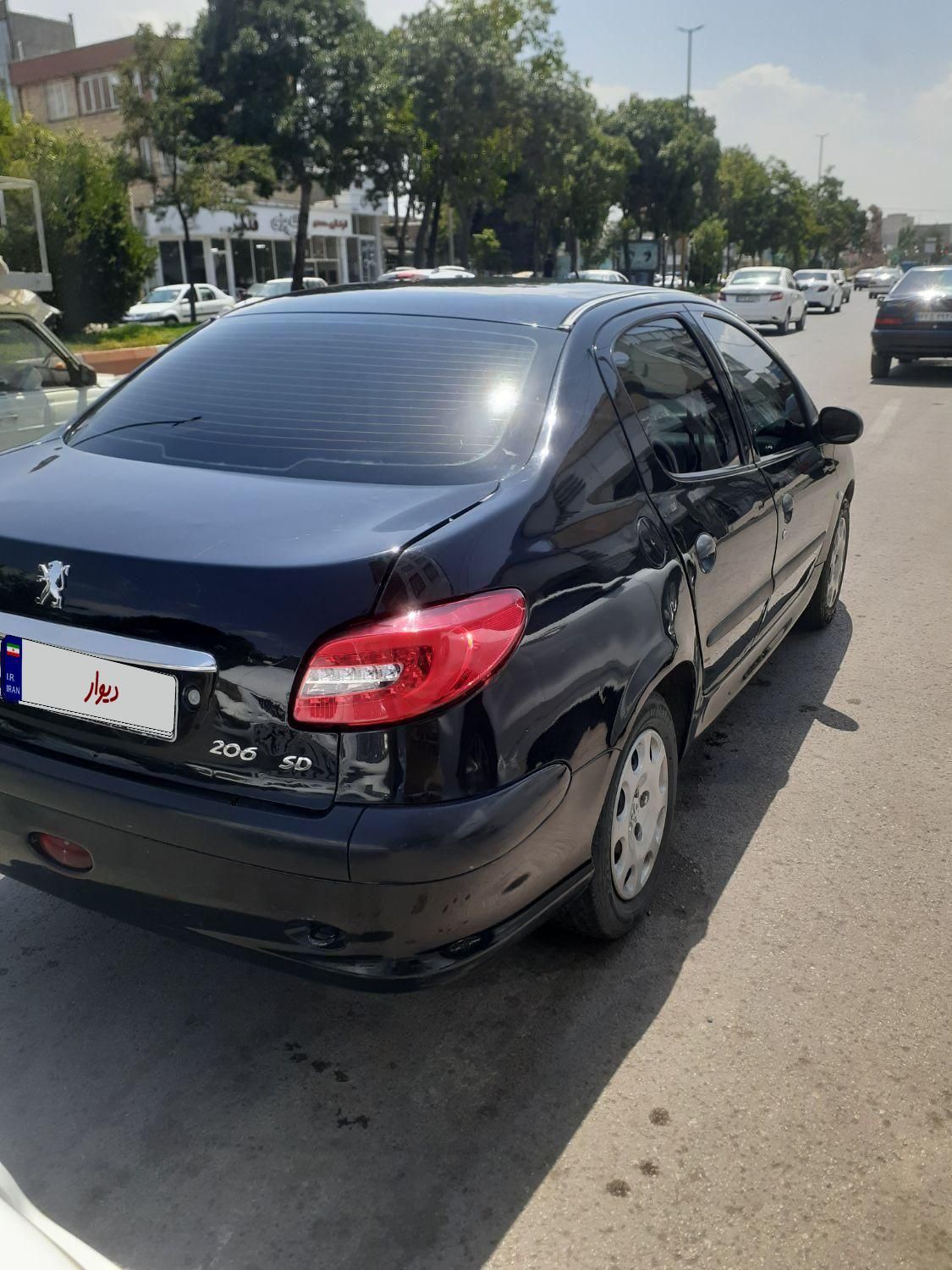 خودرو پژو، ۲۰۶ صندوق دار آگهی ann_19582106