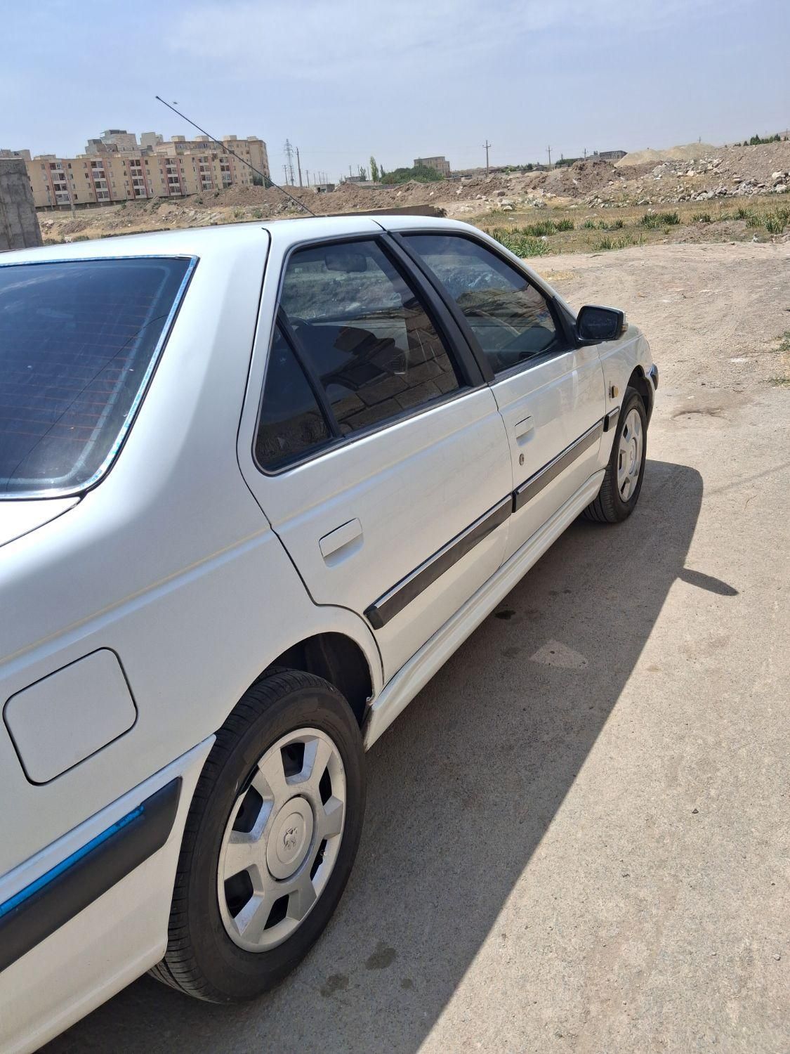 پژو پارس XU7ساده - 1392