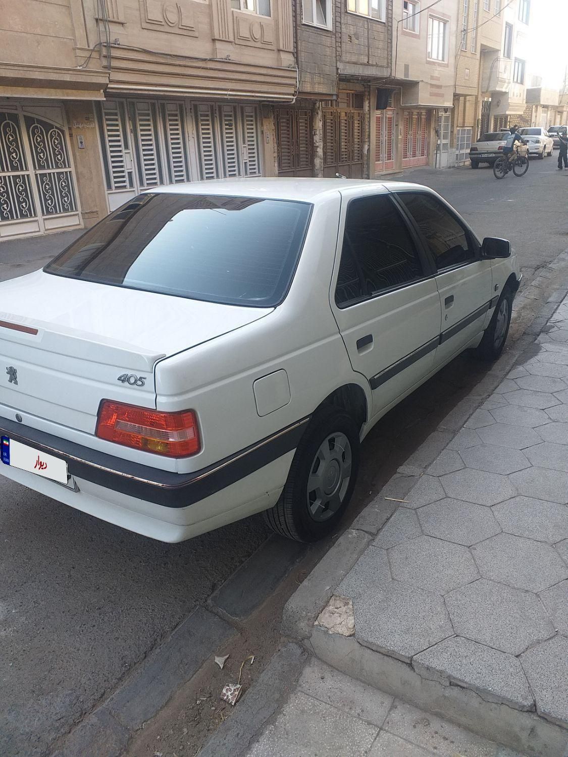 پژو 405 SLX بنزینی TU5 - 1396